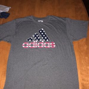 Adidas T-shirt